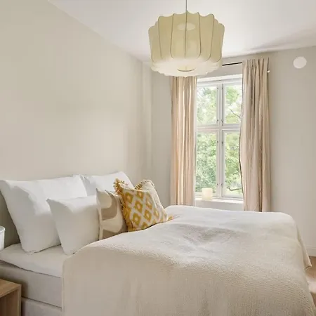 Apartment Dinbnb Gruenerlokka I 1 & 2-bedroom Oslo