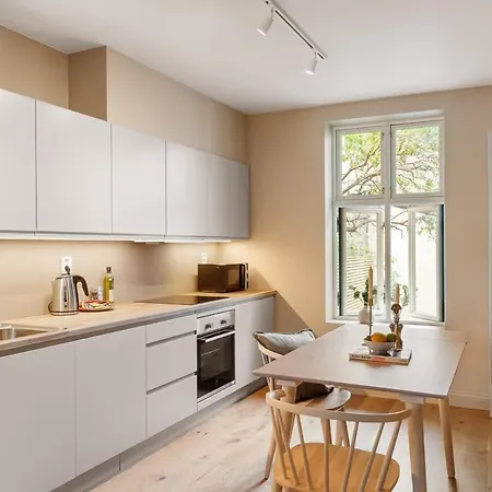 Dinbnb Gruenerlokka I 1 & 2-bedroom Apartament *